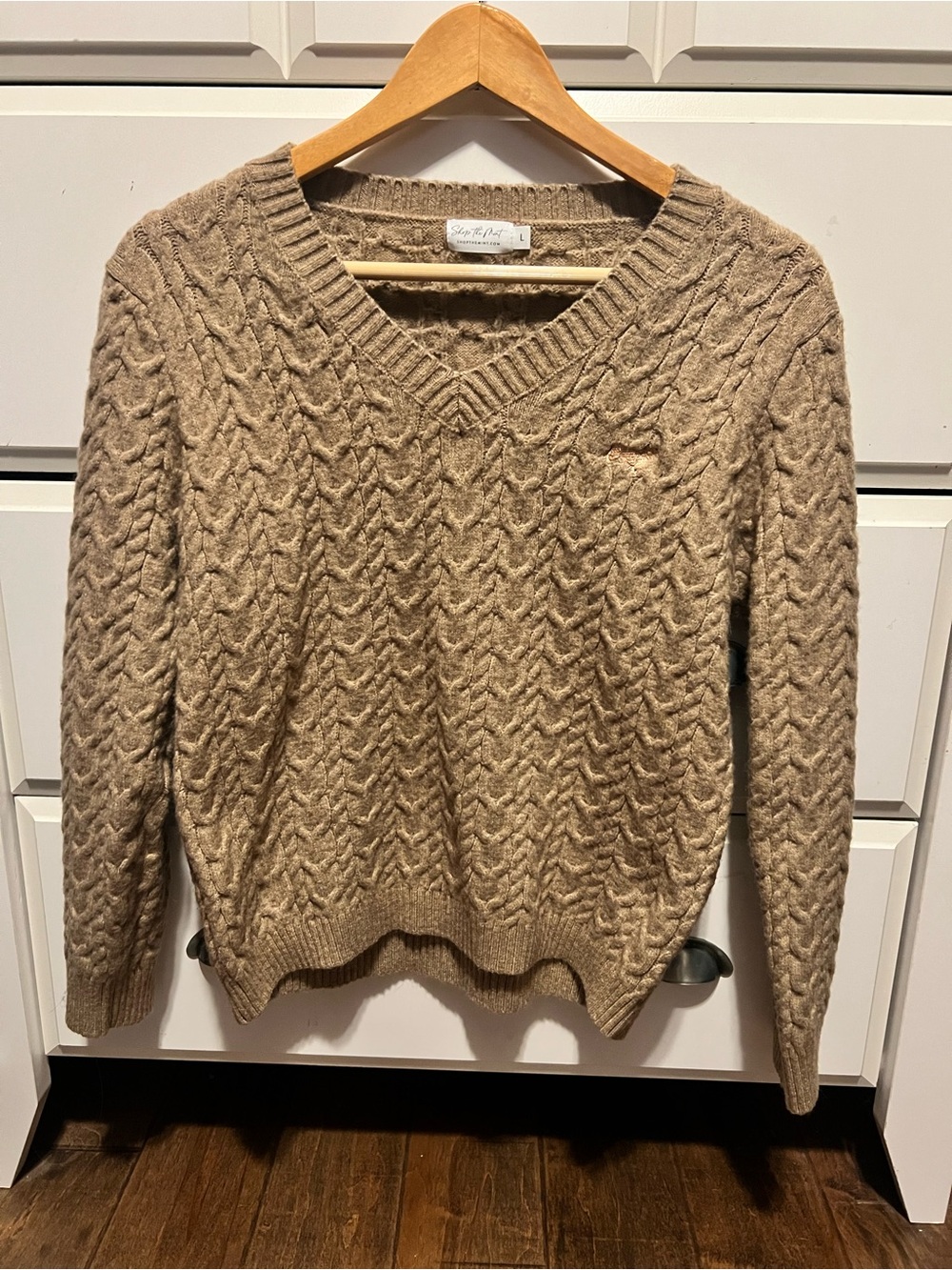 SOFIA & VERA Cable-Knit V-Neck Sweater in Taupe